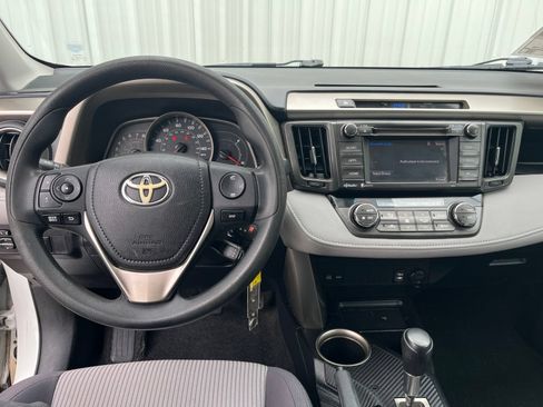 Used 2014 Toyota RAV4 XLE FWD image 23