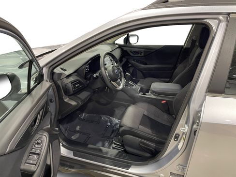 Certified 2025 Subaru Outback image 2