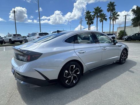 Used 2025 Hyundai Sonata SEL FWD image 5