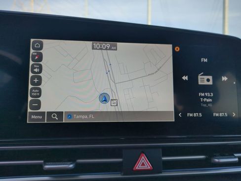 New 2026 Hyundai Elantra Limited image 25