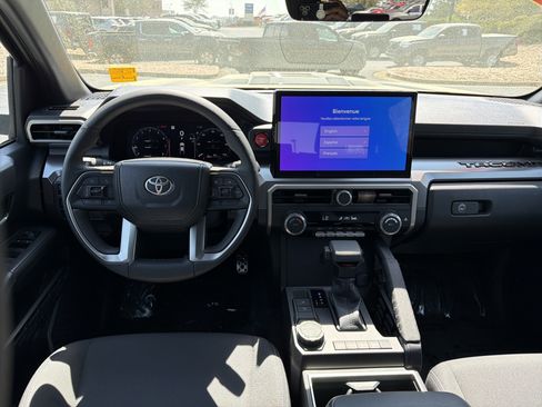 Used 2024 Toyota Tacoma TRD Sport image 22