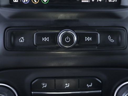 Used 2023 Chevrolet Silverado 1500 Custom image 33