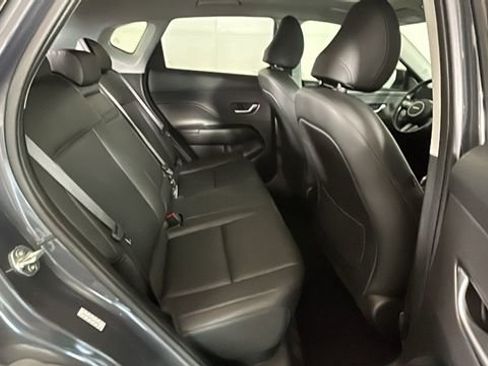 Used 2024 Hyundai Kona Limited FWD image 30