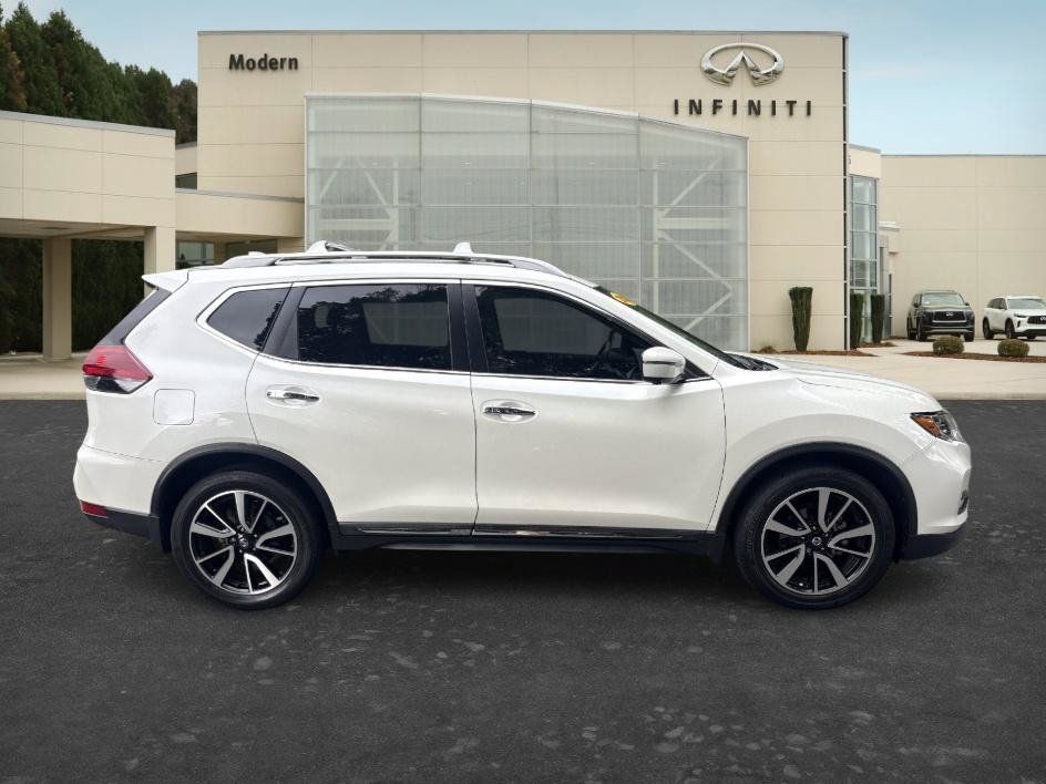 Used 2020 Nissan Rogue SL w/ Premium Package FWD image 4