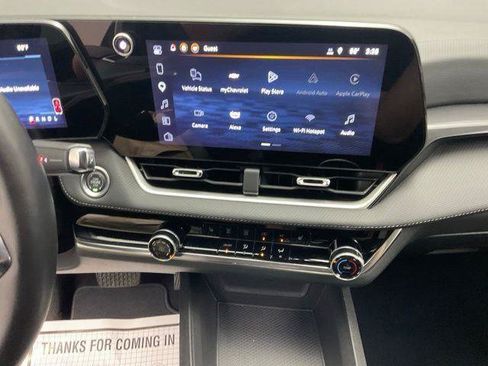 Certified 2025 Chevrolet Equinox LT AWD/4WD image 17