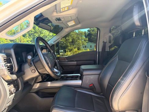 Used 2024 Ford F250 Lariat AWD/4WD image 11
