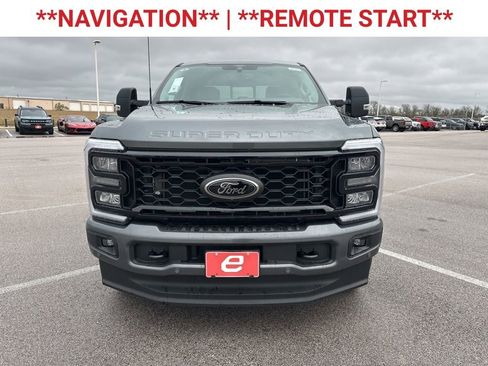 New 2026 Ford F250 Lariat w/ Black Appearance Package image 2