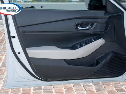 Certified 2023 Honda Accord EX image 11