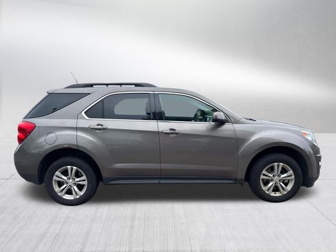Used 2011 Chevrolet Equinox LT AWD/4WD image 2