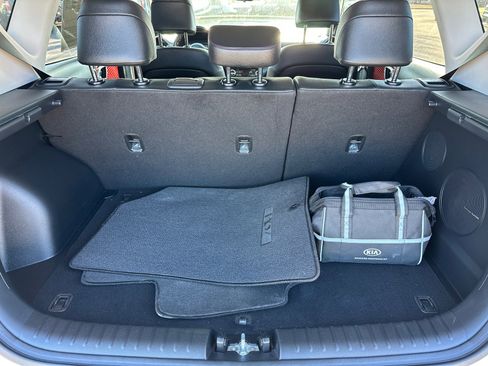 Used 2022 Kia Soul Turbo image 18