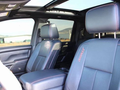 Used 2021 Nissan Titan PRO-4X w/ Pro-4x Convenience Package image 16