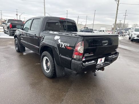 Used 2011 Toyota Tacoma 4x4 Double Cab image 5