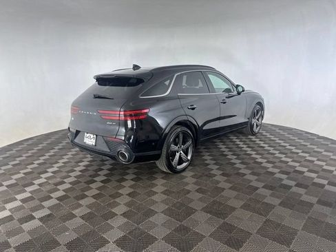 Used 2025 Genesis GV70 3.5T Sport w/ Sport Advanced Package AWD/4WD image 7