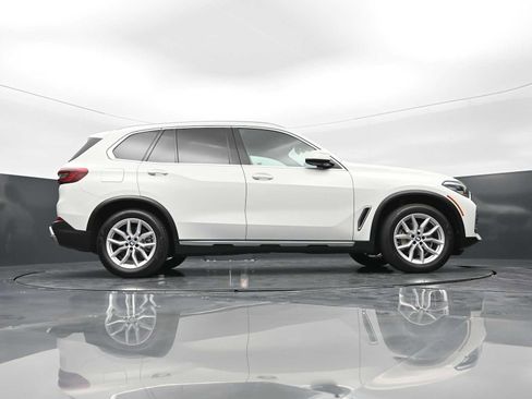 Used 2019 BMW X5 xDrive40i w/ Convenience Package AWD/4WD image 27