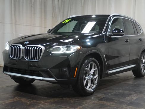 Used 2024 BMW X3 xDrive30i w/ Premium Package AWD/4WD image 2