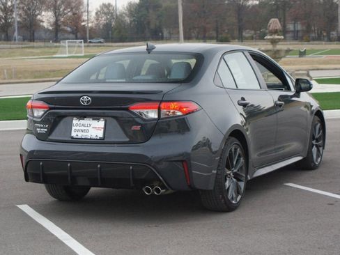 Certified 2025 Toyota Corolla SE image 18