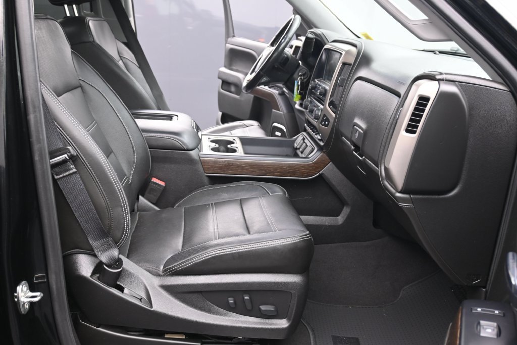 Used 2018 GMC Sierra 1500 Denali w/ Denali Ultimate Package AWD/4WD image 11
