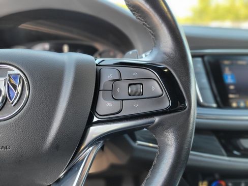 Used 2024 Buick Enclave Premium image 29