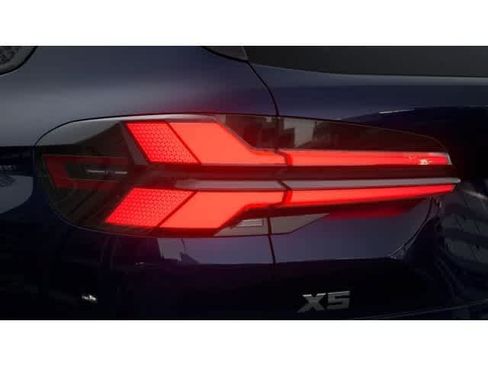 New 2026 BMW X5 M60i AWD/4WD image 8