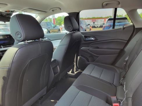 New 2026 Chevrolet Trax LT w/ Driver Confidence Package FWD image 21