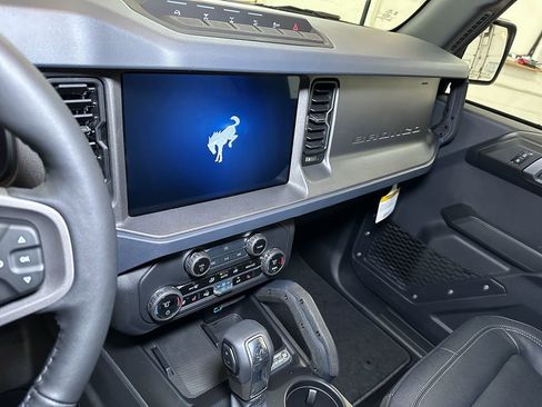 New 2025 Ford Bronco Badlands w/ Sasquatch Package image 28