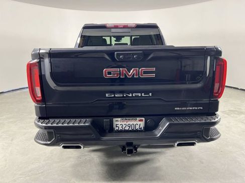 Used 2022 GMC Sierra 1500 Denali w/ Denali Reserve Package AWD/4WD image 7