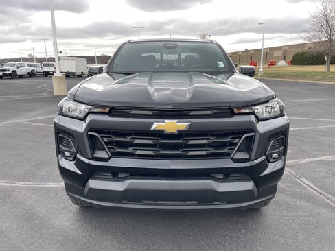 Certified 2023 Chevrolet Colorado LT w/ LT Convenience Package II AWD/4WD image 8