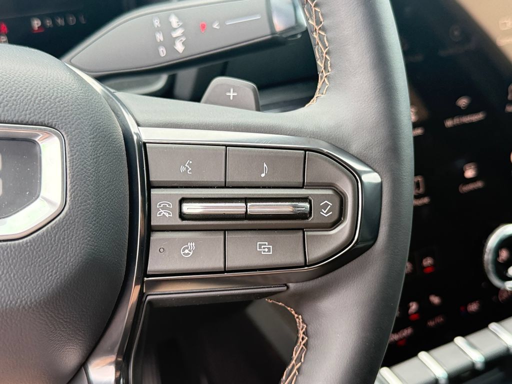 New 2026 GMC Terrain AT4 AWD/4WD image 17
