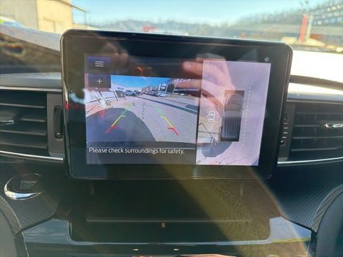 Used 2023 Ford Explorer ST-Line w/ Class IV Trailer Tow Package image 35