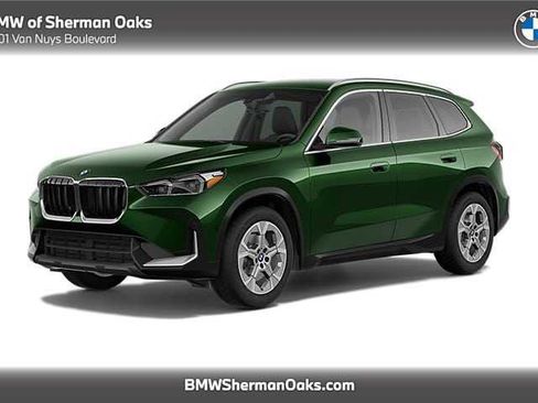 Used 2023 BMW X1 xDrive28i w/ Premium Package image 1
