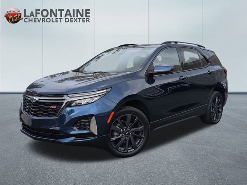 Certified 2022 Chevrolet Equinox RS image 1