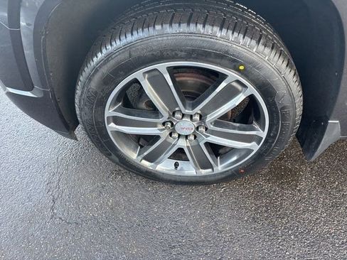 Used 2018 GMC Acadia Denali image 50