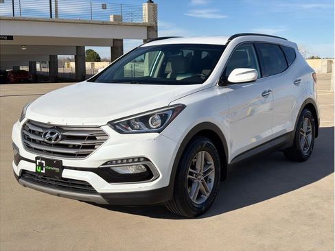 Used 2018 Hyundai Santa Fe Sport image 3