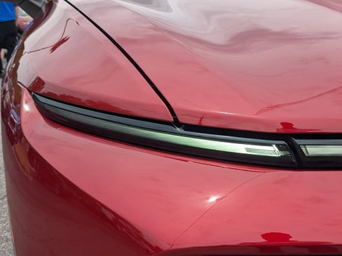 New 2025 Chevrolet Equinox EV RS image 10