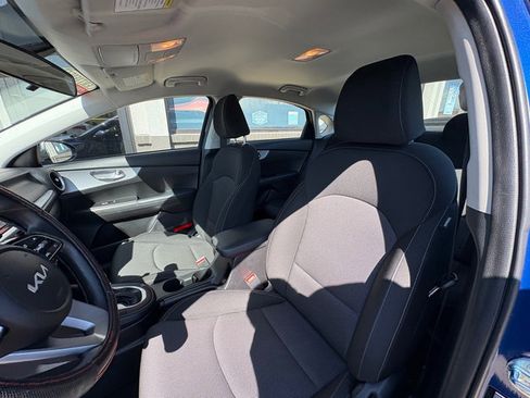 Used 2023 Kia Forte LXS image 13