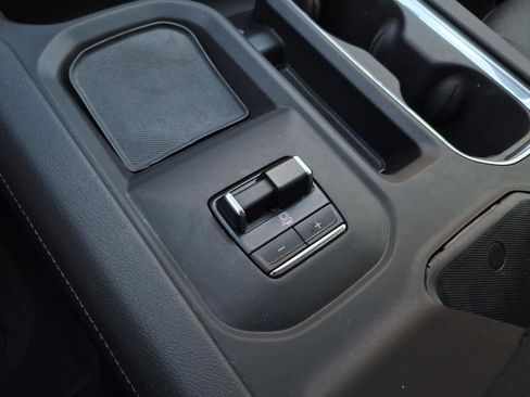 Used 2024 GMC Sierra 2500 Denali w/ Denali Reserve Package image 33