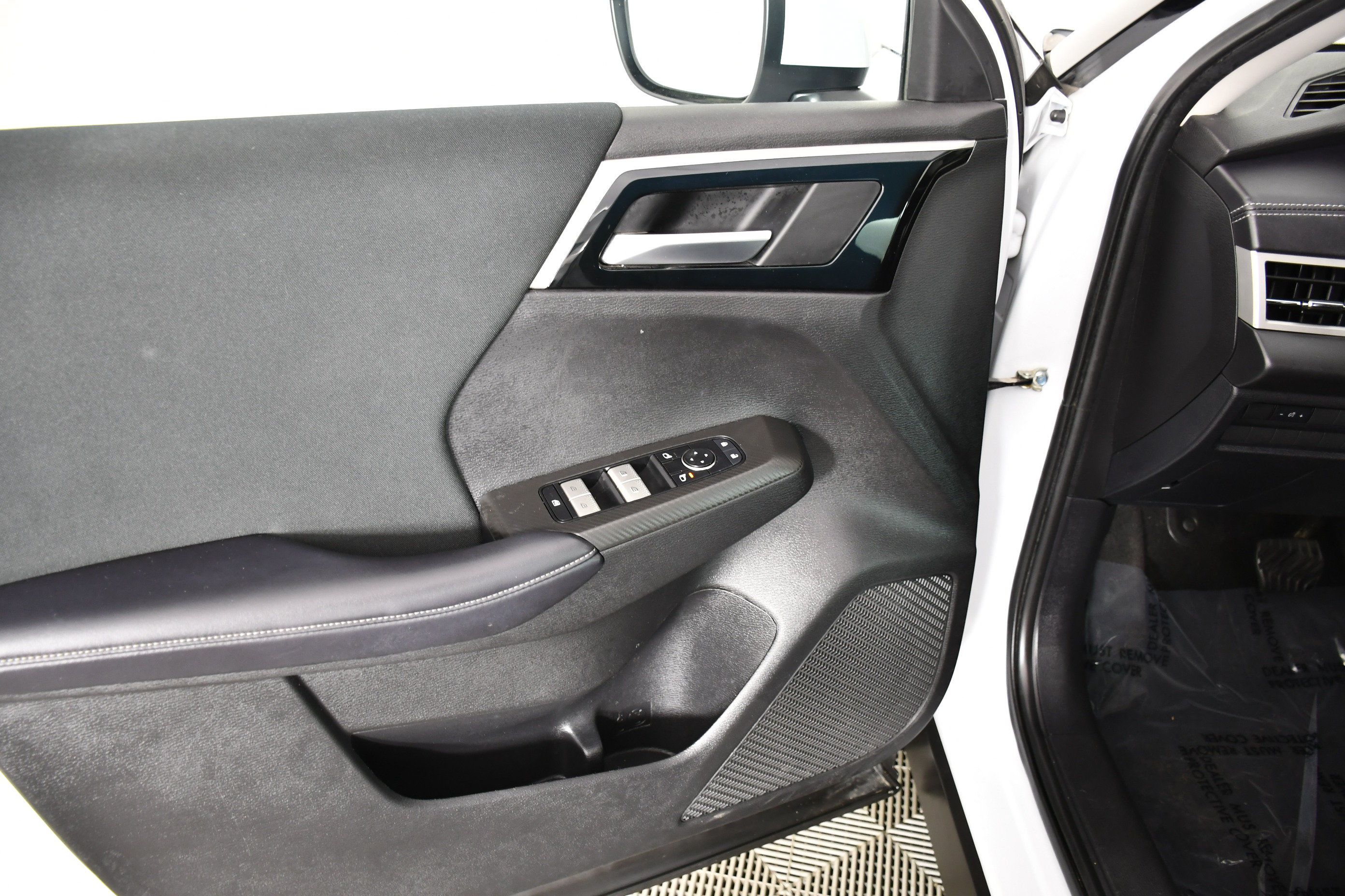 Used 2022 Mitsubishi Outlander ES AWD/4WD image 33