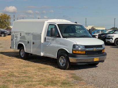 New 2025 Chevrolet Express 3500 w/ Power Convenience Package