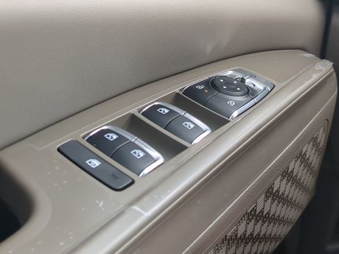 New 2026 Kia Carnival EX image 21