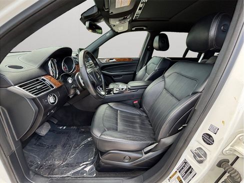 Used 2018 Mercedes-Benz GLS 450 4MATIC image 2