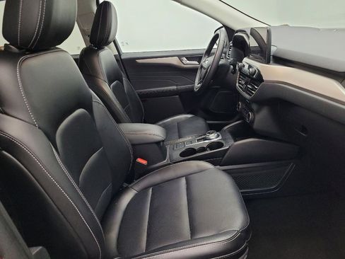 Used 2022 Ford Escape SEL w/ Technology Package image 21