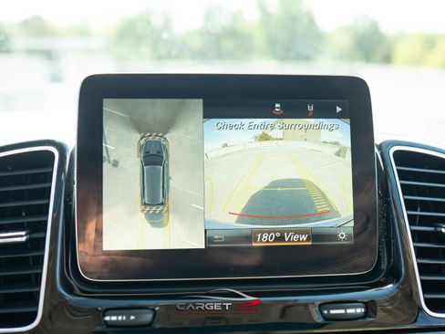 Used 2017 Mercedes-Benz GLS 450 4MATIC w/ Premium Package image 33