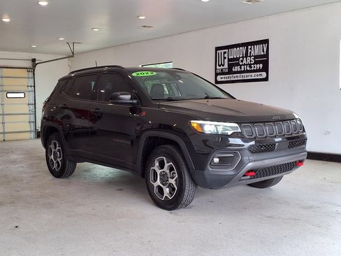 Used 2022 Jeep Compass Trailhawk w/ Trailhawk Elite Group AWD/4WD image 1