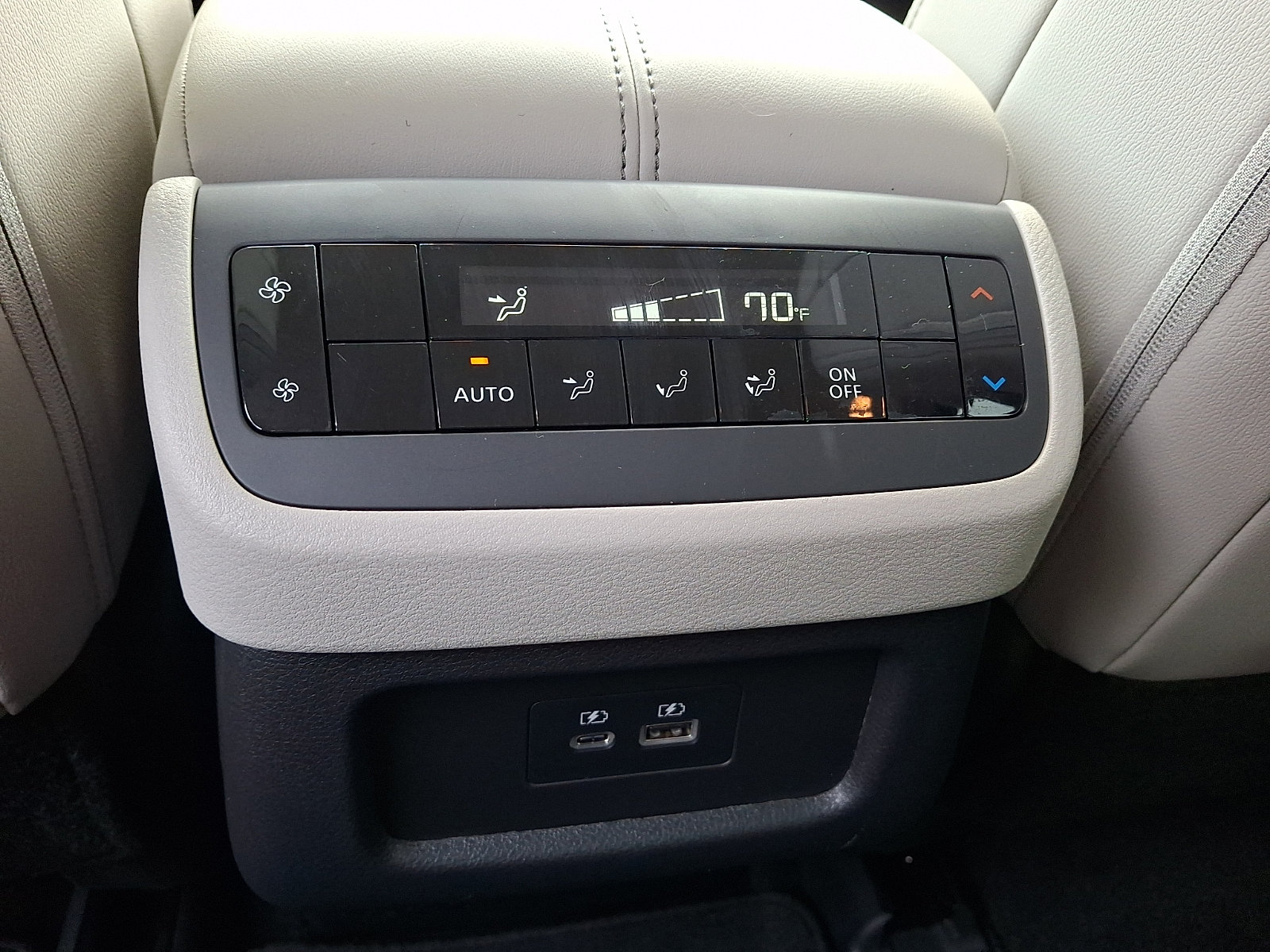 Certified 2025 Nissan Pathfinder SL AWD/4WD image 13