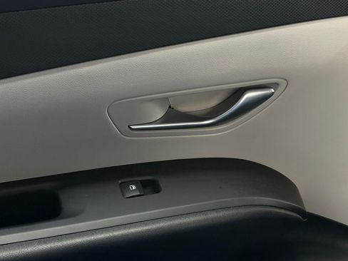 Used 2023 Hyundai Tucson SE image 35