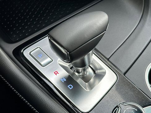 Used 2026 Genesis G70 2.5T image 22