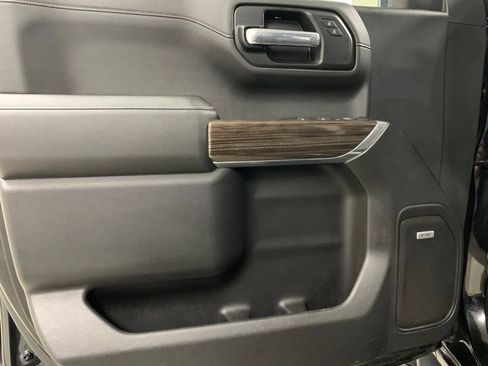 Used 2020 Chevrolet Silverado 1500 RST w/ All-Star Edition AWD/4WD image 18