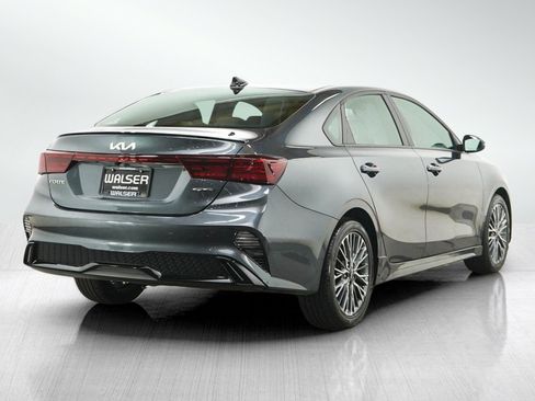 Used 2024 Kia Forte GT-Line w/ GT-Line Premium Package FWD image 5