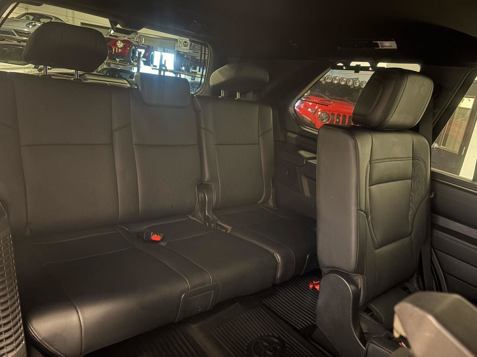 Used 2025 Toyota Sequoia 4WD image 58