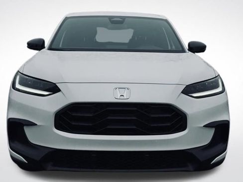 New 2026 Honda HR-V Sport image 3